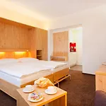 Central Apartments Davos דאבוס
