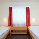 Central Apartments Davos Appartement *