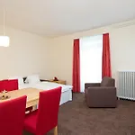 Central Apartments Davos דאבוס