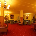 Central Apartments Davos דירה