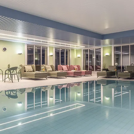 Central Apartments Davos شقة *