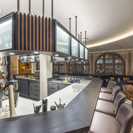 Central Apartments Davos Apartamento Davos