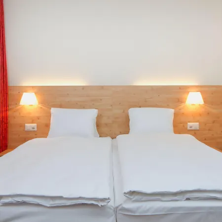 Central Apartments Davos דירה