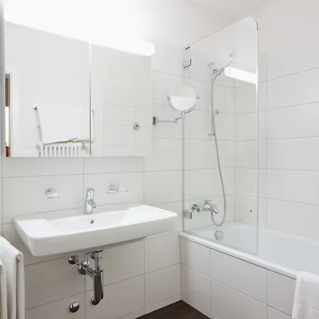Central Apartments Davos * דאבוס