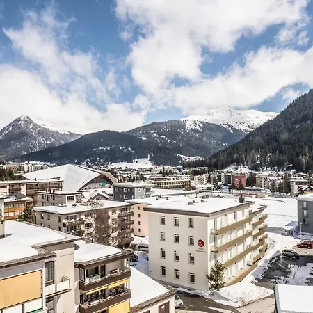 Lägenhet Central Apartments Davos