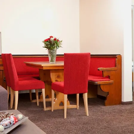 Apartamento Central Apartments Davos