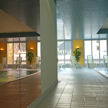 Central Apartments Davos شقة دافوس